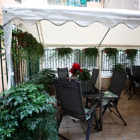 Flatinrome In Trastevere * 罗马